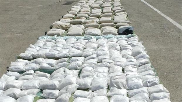 ۲۲۰ کیلوگرم موادمخدر در یزد کشف شد