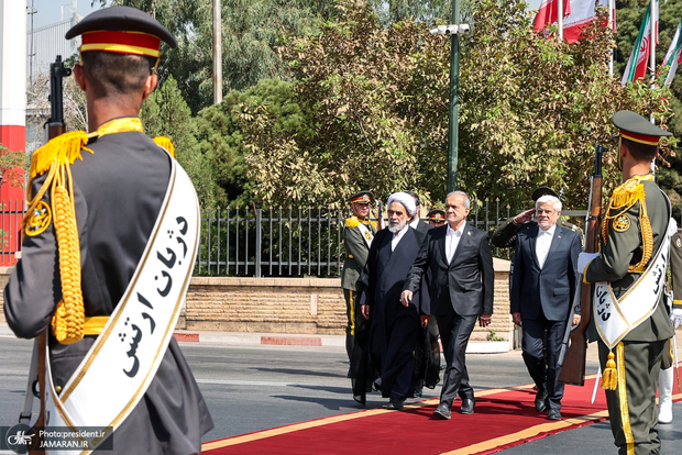 پزشکیان تهران را به مقصد دوحه ترک کرد + عکس ها