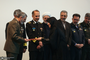 مراسم تجلیل از پرستاران و دانشجویان نمونه دانشکده پرستاری دانشگاه علوم پزشکی ارتش