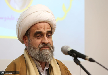 آیت الله قائنی استاد حوزه علمیه قم: «مشروع دانستن بهتان زدن به مخالفان انقلاب» را نمی توان به امام نسبت داد