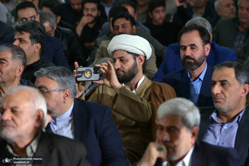 اجتماع انتخاباتی در حرم امام خمینی؛