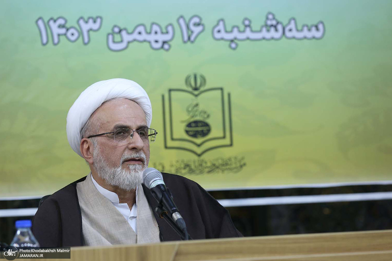 نشست نقد و بررسی کتاب نسی و کبیسه به همراه رونمایی از کتاب فقه و نجوم