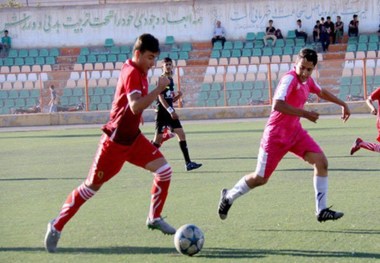 تیم فوتبال نونهالان فولاد یزد از مس رفسنجان شکست خورد