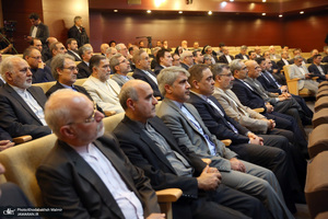 تجدید میثاق وزیر ، معاونان ومسئولان وزارت خارجه با آرمان های حضرت امام (س)