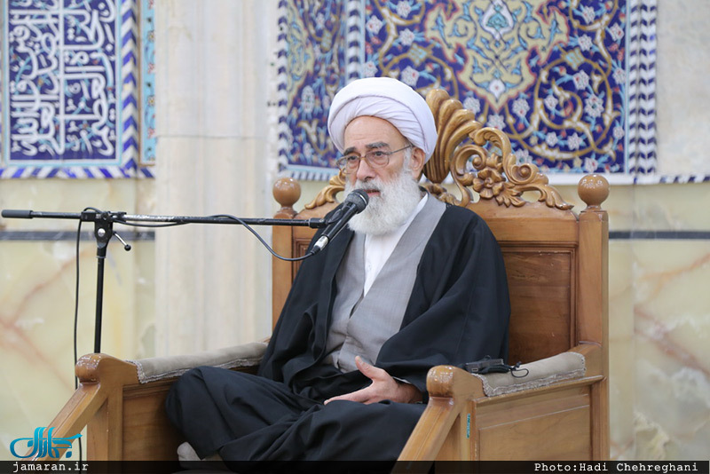 مراسم چهلم آیت الله حاج نصرالله شاه آبادی(ره) در مسجد اعظم قم
