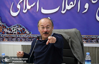 آینده انقلاب و تفکر دینی در ایران