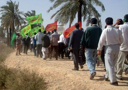 200 کارگر شهرستان اراک به مناطق عملیاتی غرب کشور اعزام شدند