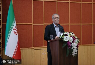 پزشکیان: ناهنجاری‌هایی که مشاهده می‌کنیم، مجموعه زنان کشور را زیر سؤال نمی‌برد / اصلاح اجتماعی جزء با تدبیر، عقلانیت و پاکی نیت ممکن نیست