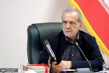 سرمایه سیاسی دولت پزشکیان در معرض فرسایش