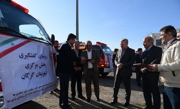 تحویل 4خودرو آتش نشانی به دهیاری های گلستان استقرار 30 دستگاه
