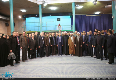 تجدید میثاق اصناف، نهادها، سازمان ها و اقشار مختلف مردم با آرمان های امام(س)