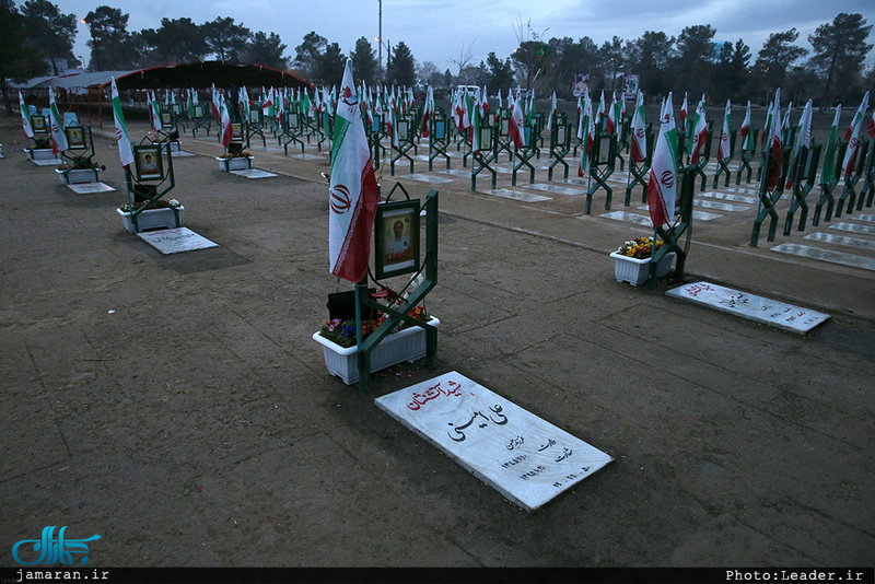 حضور رهبر انقلاب در مرقد مطهر امام راحل و گلزار شهدای بهشت زهرا