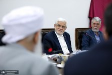 عارف: هر یک از تحریم‌های ظالمانه به ‌تنهایی کمرشکن است، اما مردم ایران با اقتدار از آن عبور کردند/ امروز بیشتر از هر زمان دیگر نیاز به وحدت شیعه و سنی داریم/ خشونت و افراط‌گرایی هیچ جایگاهی در اسلام و نظام جمهوری اسلامی ایران ندارد