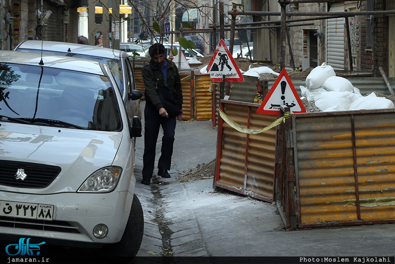 چاله های خیابان های تهران