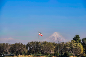 تصاویری از حرم امام خمینی در روز هوای پاک تهران