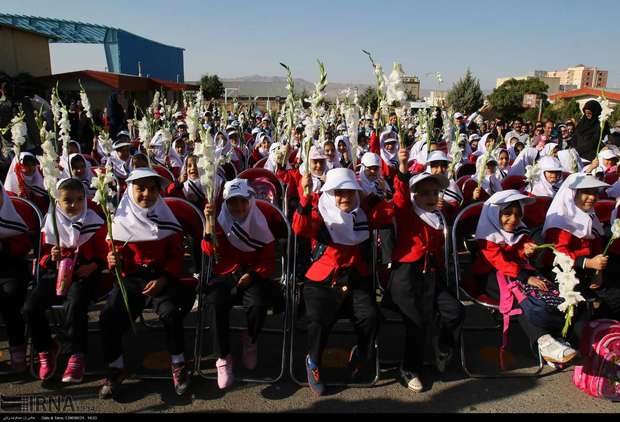 آغاز به تحصیل 182هزار دانش آموز زنجانی