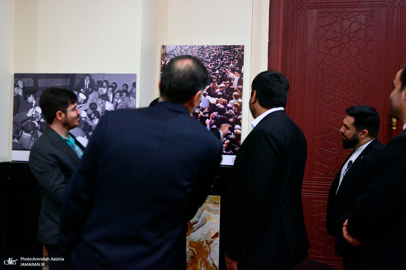 نمایشگاه عکس «امام امت»