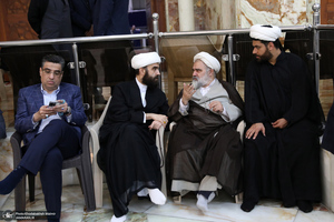 مراسم تشییع و تدفین همسر آیت الله موسوی بجنوردی (ره) در حرم امام خمینی (س)-2