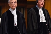 دیوید براور و جمشید ممتاز، قضات ویژه امریکا و ایران ‌در جلسه استماع - لاهه