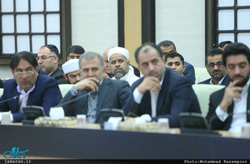 دیدار جمعی از فعالان سیاسی، فرهنگی، اجتماعی و اقتصادی استان بوشهر با آیت الله هاشمی رفسنجانی