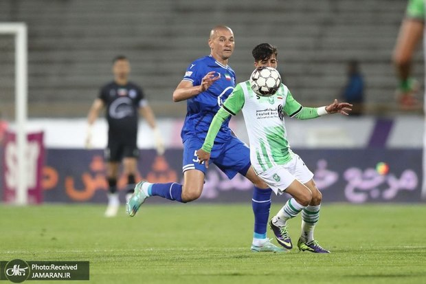 ویدیو| خود درگیری استقلالی ها مقابل خیبر!