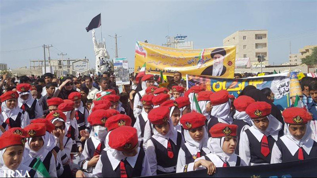 حضور گسترده ساحل نشینان چابهار در راهپیمایی 13آبان