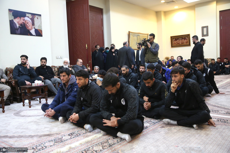 دیدار مدیرعامل و بازیکنان باشگاه فرهنگی ورزشی پیکان با سید حسن خمینی