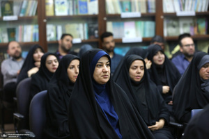 دیدار کارکنان موسسه تنظیم و نشر آثار امام خمینی (س) با حجت الاسلام و المسلمین علی کمساری