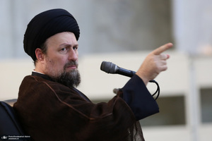 سخنرانی سید حسن خمنی در کلاس درس