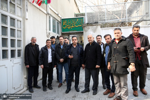 تجدید میثاق دانش آموزان و مردم با امام در حسینیه جماران