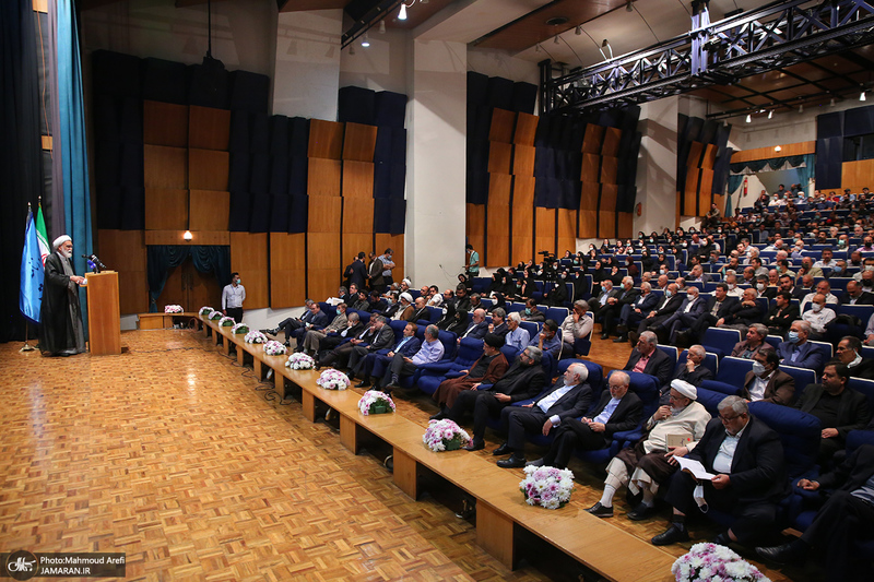 مراسم بزرگداشت سید محمود دعایی (ره) و معارفه سید عباس صالحی -2