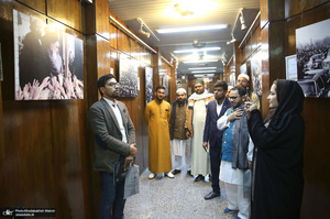 بازدید جمعی از فرهیختگان کشور هند از جماران‎