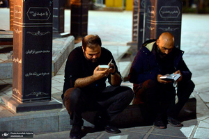 احیای شب نوزدهم ماه رمضان در گلزار شهدای بهشت زهرا (س)