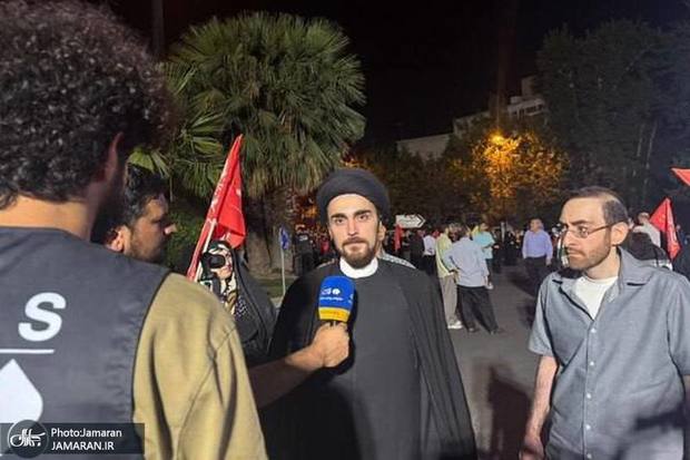 سید احمد خمینی: اگر دشمن فکر می‌کند می‌تواند این انقلاب را از جا بکند، مرتکب اشتباه بزرگی شده است