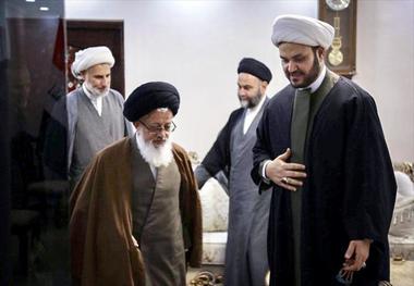 دیدار نماینده رهبر معظم انقلاب با شیخ اکرم الکعبی در مقر مرکزى نُجَباء
