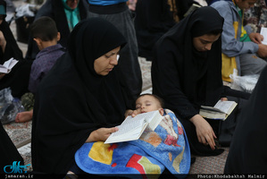 مراسم احیاء شب نوزدهم ماه مبارک رمضان در حرم مطهر امام خمینی (س) 