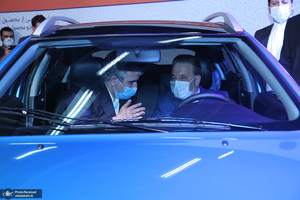 مراسم خروج پراید از خط تولید با حضور رئیس دفتر رئیس جمهوری