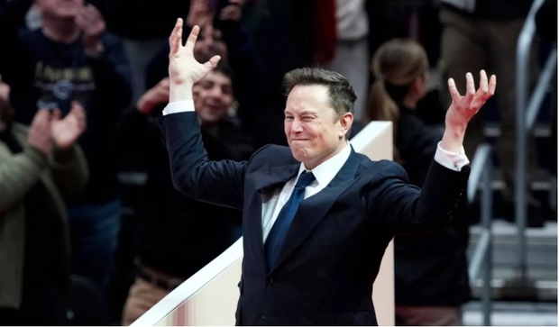 ادامه یکه تازی  ثروتمند سرمست آمریکایی در کاخ سفید