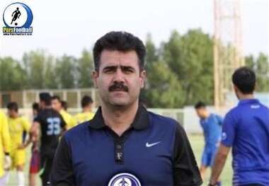 سرمربی تیم استقلال خوزستان: 
دوست داشتیم با پیروزی عیدی بهتری به تماشاگران بدهیم