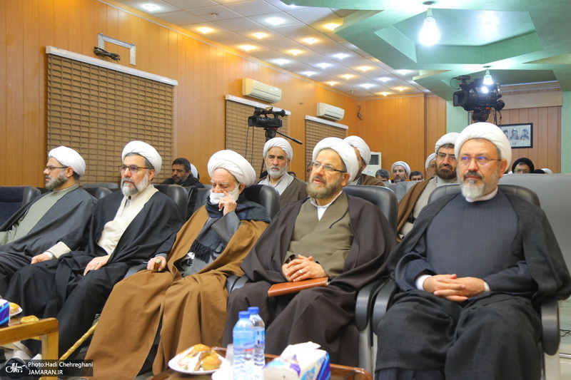 هشمتین نشست تبیین مکتب امام خمینی با عنوان «تاثیر مکتب فقهی امام خمینی (س) بر فقه سیاسی شیعه‎‎»