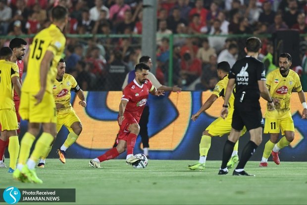فوتبال ایران و ماجرای کاهش رقم قراردادها؛ تشویق به دغل بازی در روز روشن!