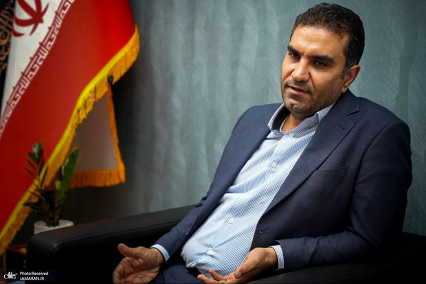 مصطفی پوردهقان نماینده اردکان: تشخیص مجرمانه بودن مسائل ممکن است آزادی بیان را خدشه‌دار کند/ ممکن است خودی‌ها را هدف قرار دهیم/ دولت دچار چندصدایی شده است