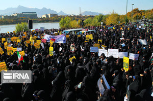 راهپیمایی مردمی در حمایت از اقتدار و امنیت کشور در شهرهای مختلف + تصاویر