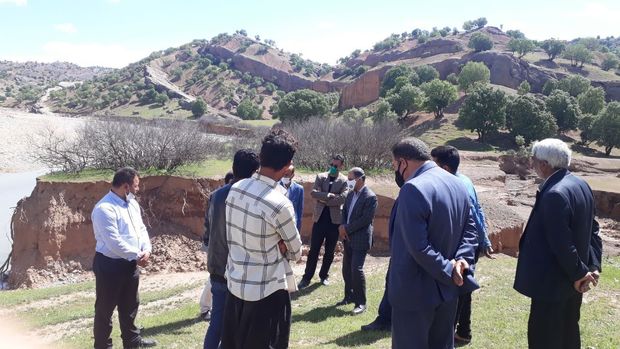 روستای ورنمه دهستان قلایی سلسله جاده ارتباطی ندارد