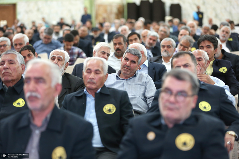 همایش خادمین افتخاری آستان مقدس امام خمینی (س)