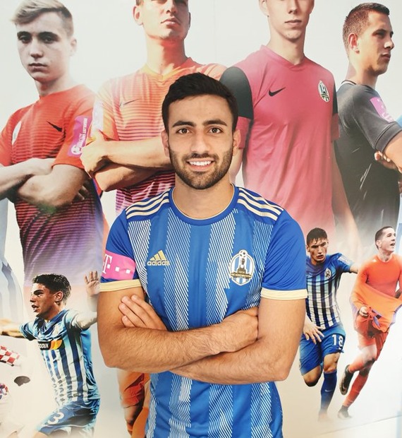 رونمایی از صادق محرمی در باشگاه لوکوموتیو زاگرب+عکس
