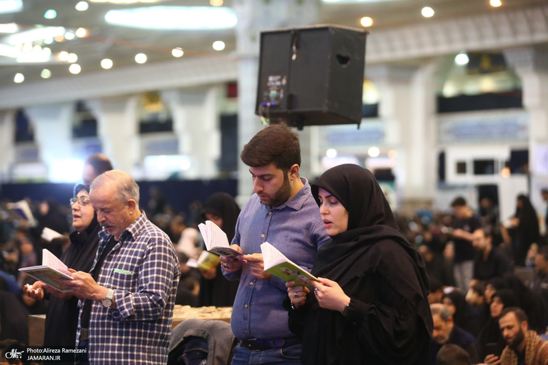 احیای شب بیست و یکم ماه مبارک رمضان در مصلی امام خمینی (ره) تهران