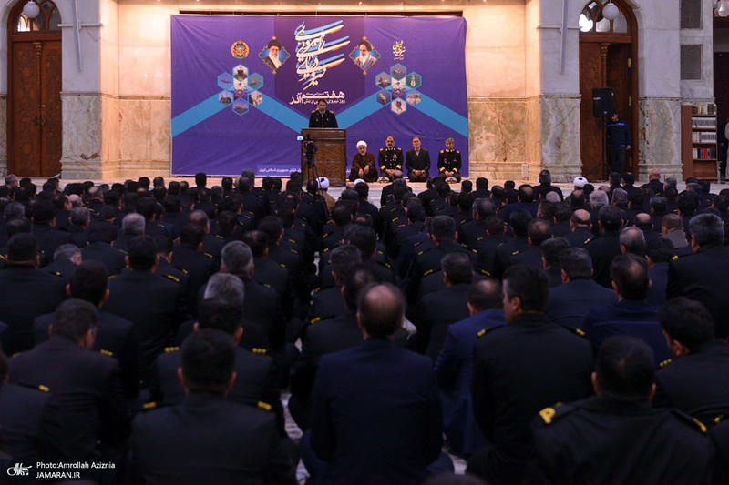 تجدید میثاق فرمانده و پرسنل نیروی دریایی ارتش جمهوری اسلامی ایران با آرمان‌های امام خمینی(س)