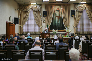 مراسم بزرگداشت امام خمینی (س) در آدریان زرتشتیان