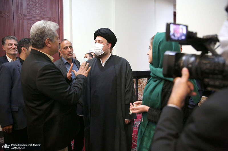 دیدار جمعی از نمایندگان پیروان ادیان الهی با سید حسن خمینی